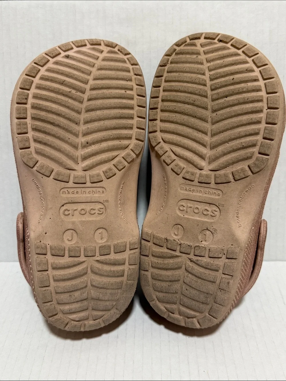 Kids Classic Glitter Crocs Sandals - Kids Juniors Size 1
